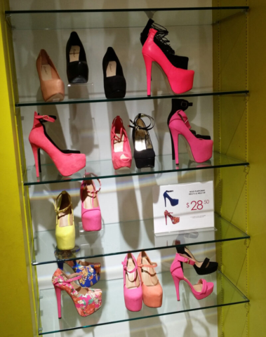 Shoes for spawny tart